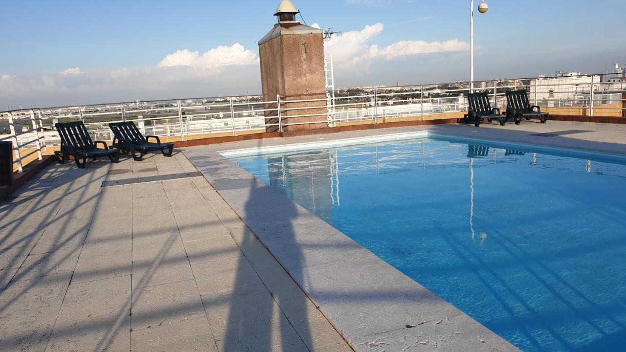 Apart Lisbon Pool Metro Garage Екстериор снимка